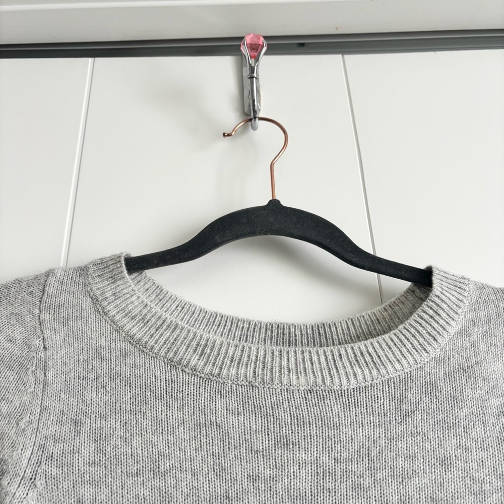 Reitmans Cashmere Bend Crewneck Sweater - Picture 4 of 6